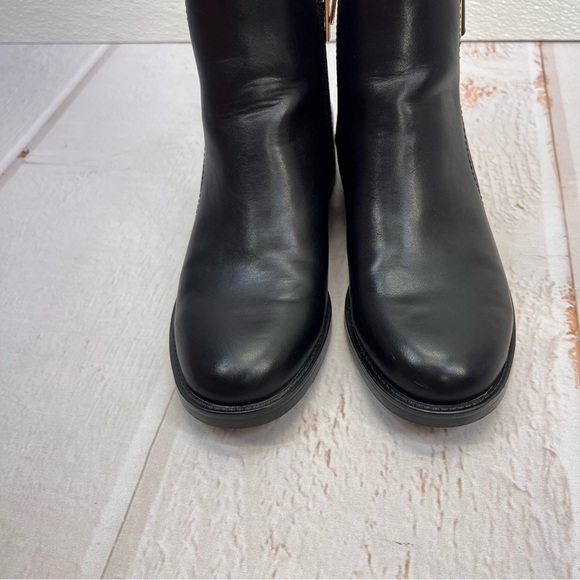 Tommy Hilfiger Women's Rezin Ornamented Zip-Up Booties SIZE 6M - Picture 8 of 17